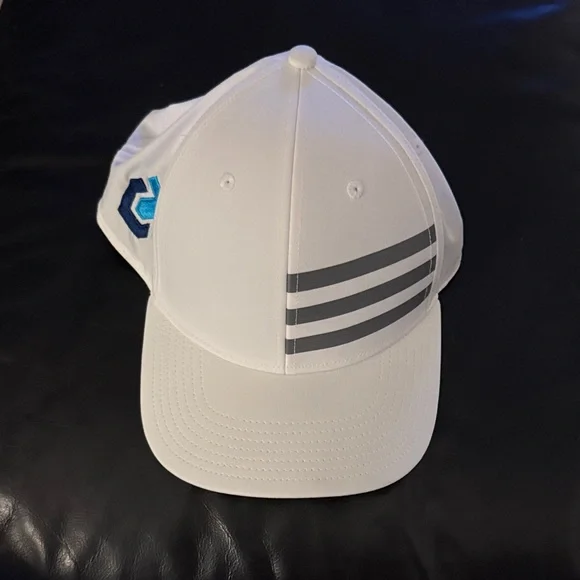Adidas White Adjustable Cap NWT - Picture 1 of 6